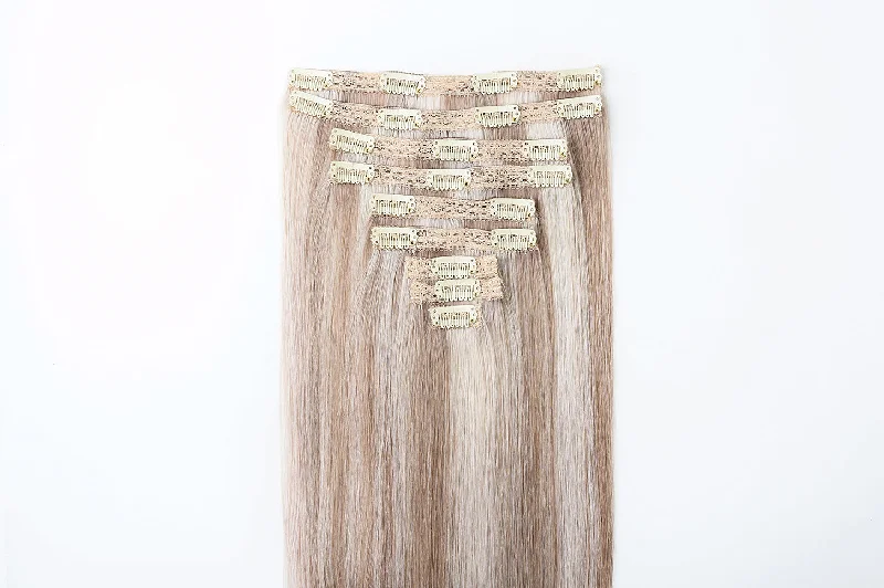 #18/60 Pearl Ash Blonde Highlights Classic Clip In Hair Extensions 9pcs