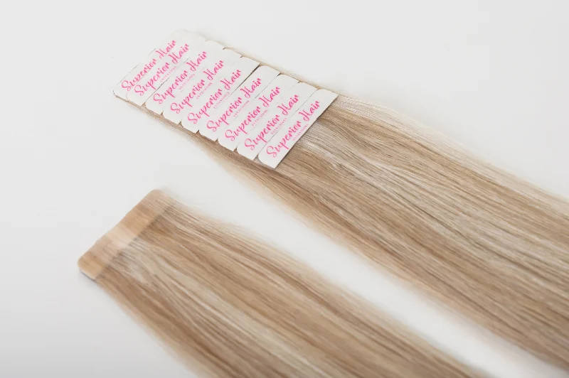 #18/60 Pearl Ash Blonde Highlights Ultra Seamless Tape In Extensions