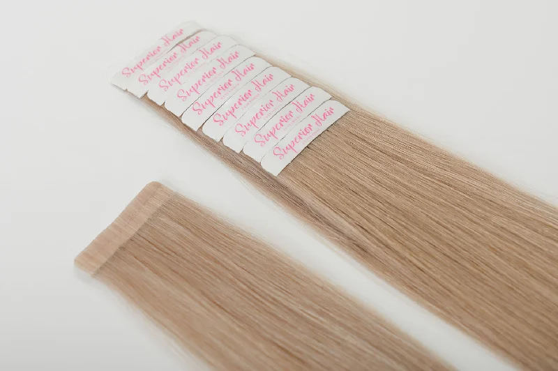 #18 Dark Ash Blonde Ultra Seamless Tape In Extensions